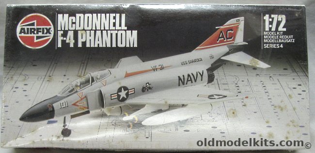 Airfix 1/72 McDonnell F-4B Phantom II - VF-31 USS Saratoga and More, 04013 plastic model kit